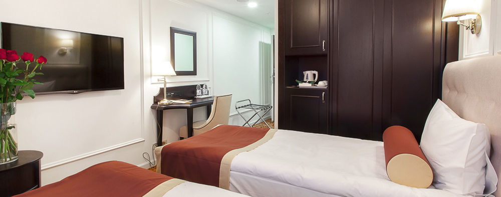 Business Hotel Continental 벨고로트 외부 사진